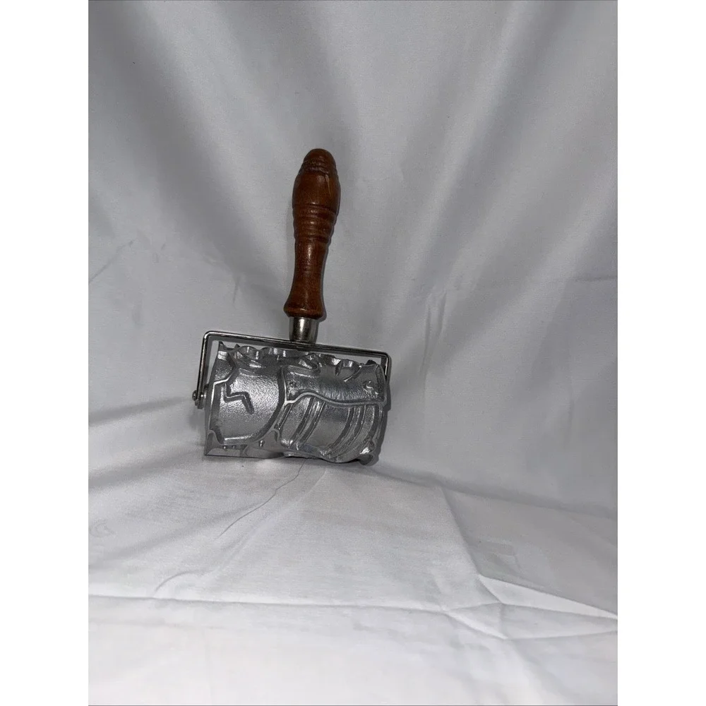 Monopol‎ Auro Vintage German Rolling Cookie Cutter Christmas Tree Bell Animals